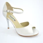 Νυφικό παπούτσι peep toe από λευκό δέρμα πέρλα
